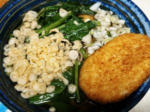 「ちぬや」のコロッケで、コロッケ蕎麦